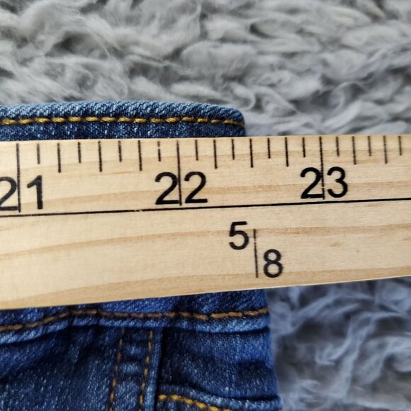 Torrid Shorts Womens 22 Blue Distressed Frayed Hem Denim Casual Stretch Jorts - Picture 5 of 11